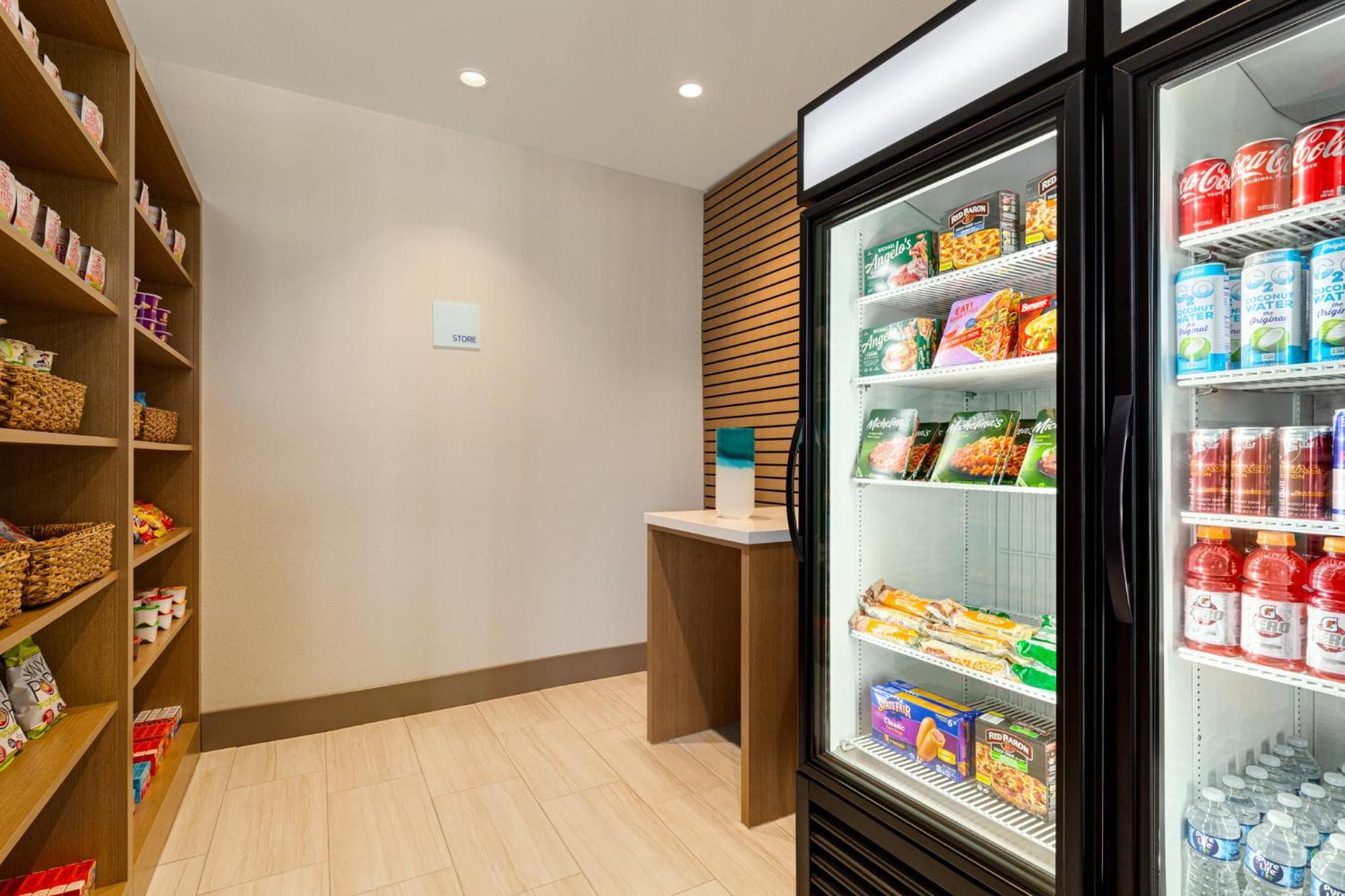 Holiday Inn Express & Suites Hayward - Castro Valley By Ihg المظهر الخارجي الصورة